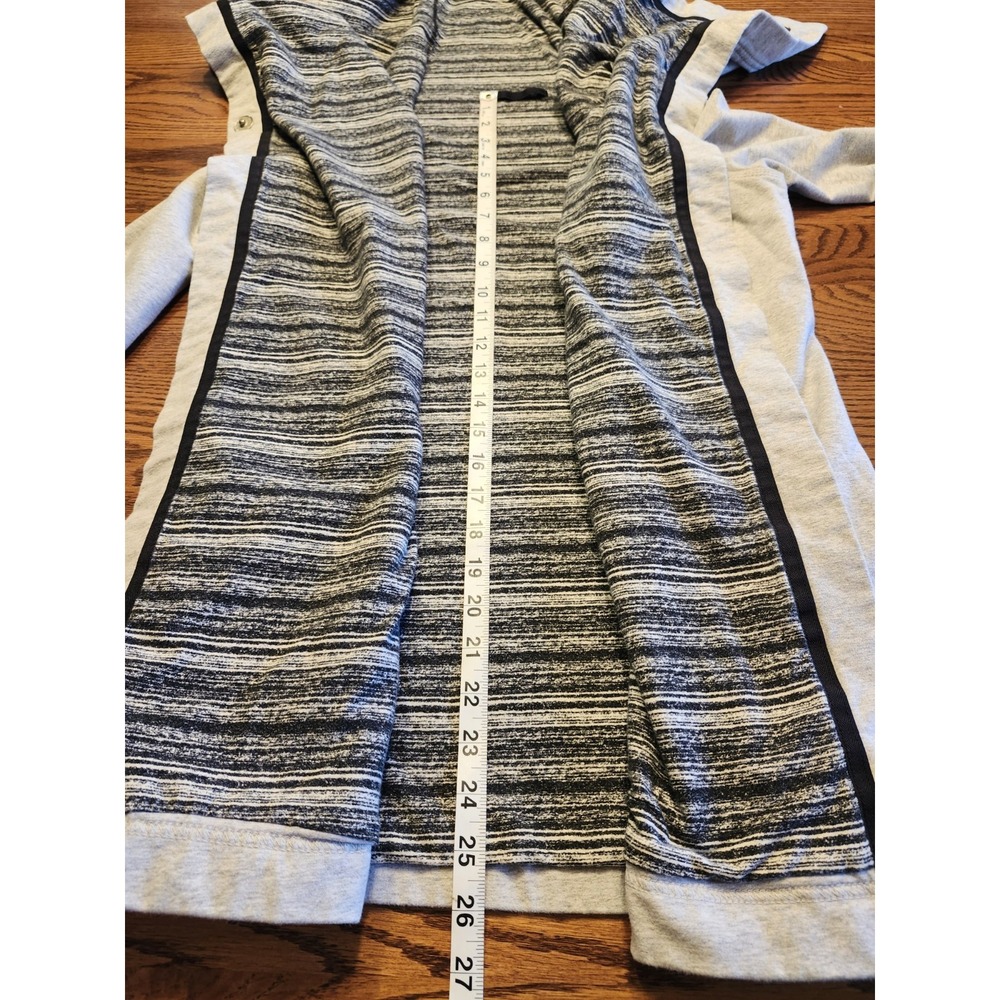 Lululemon Savasana Wrap Jacket Womens Size 2 Gray Asymmetrical Snap Cardigan - Picture 9 of 11